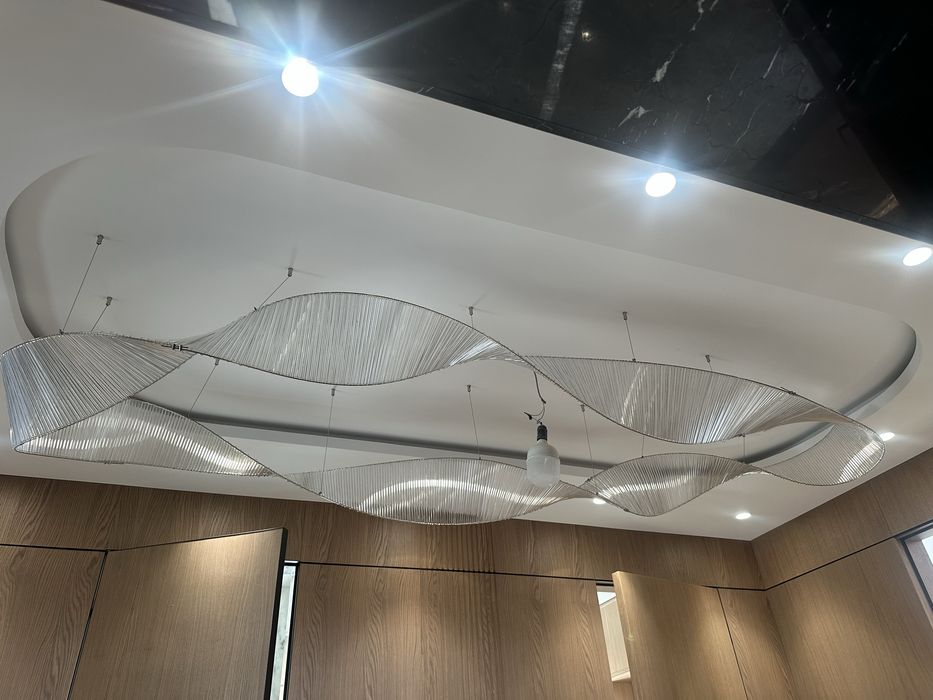 Люстры инсталляции