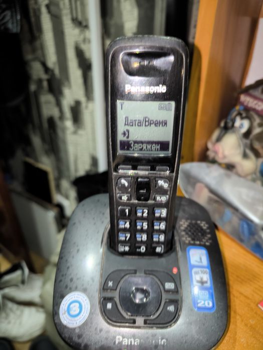Продам телефон Панасоник с автоответчиком