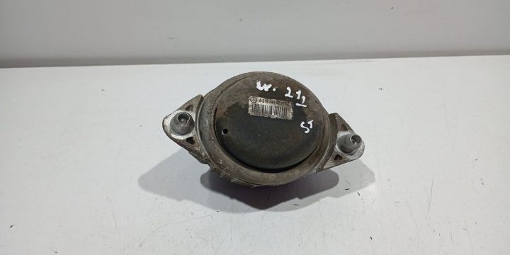 Tampon motor stanga A2122404217 Mercedes-Benz E-Class W212 [2009 - 20