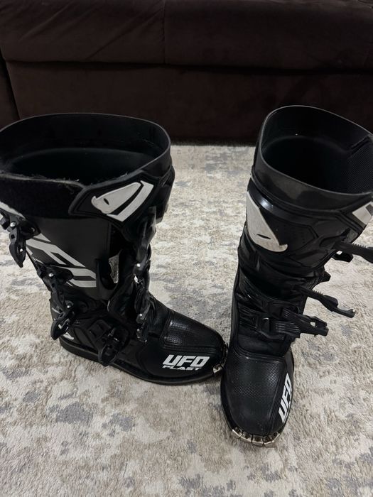 мотоботы для мотоцикла