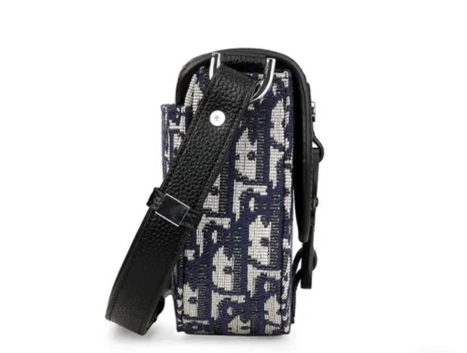 Сумочка Dior для женского пола