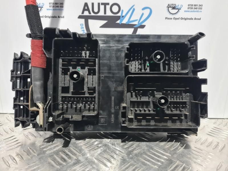 Panou sigurante Opel Astra J 1.3 CDTI