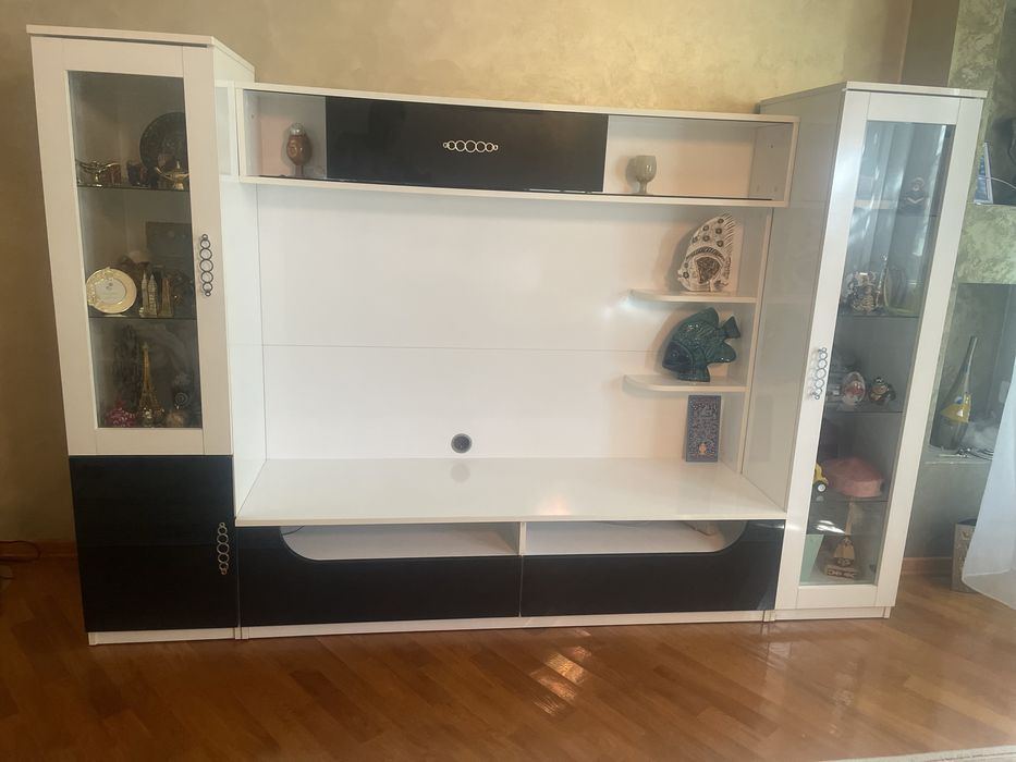 Стенка Горка  в отличном состоянии