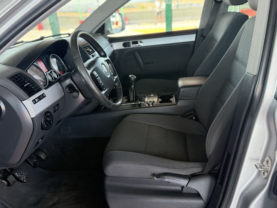 Volkswagen Touareg 2.5TDI 175CP 4x4 / 2009/ Posibilitate rate