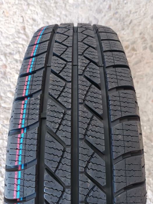 Нови бусови гуми 205/75 R16C Goodyear Cargo 4Seasons 113/111R XL