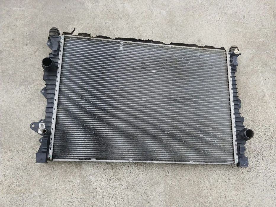 radiator apa 2.0 d  land rover range rover evoque l538 2016 gj32-8005-bb