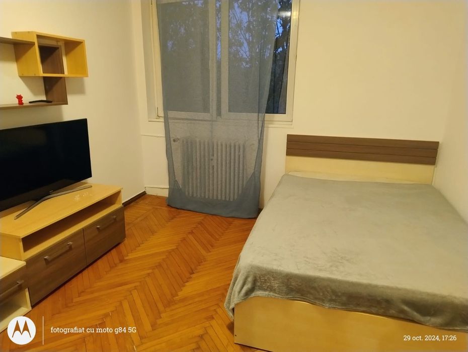 Titan Metrou, Proprietar, Mall Titan, Parc IOR, totul  la 2 pași 
250 €
