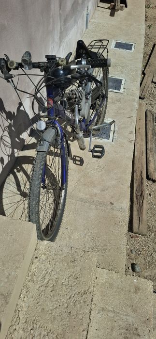Bicicleta cu motor 80cc