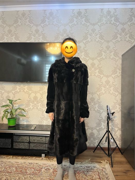 Шуба норковая черная