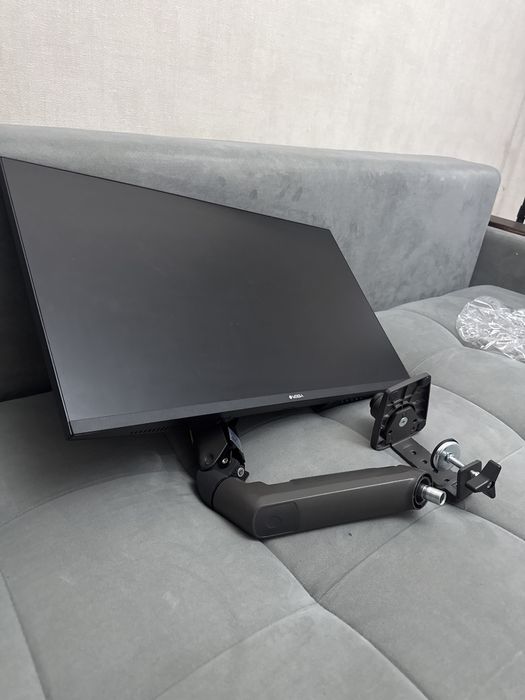 Отличный монитор для работы и игр 240 герц