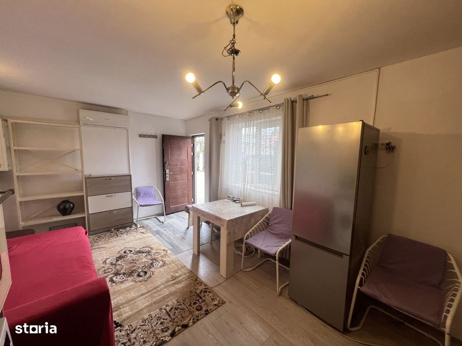 Garsoniera de inchiriat