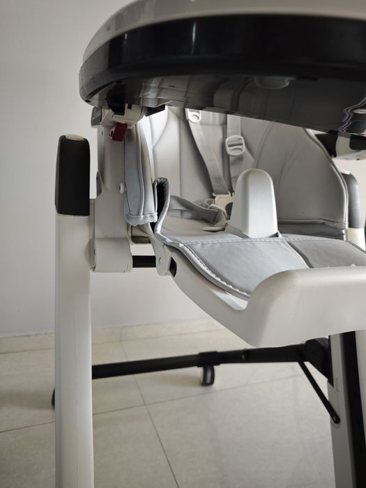 Peg Perego Siesta детски стол за хранене