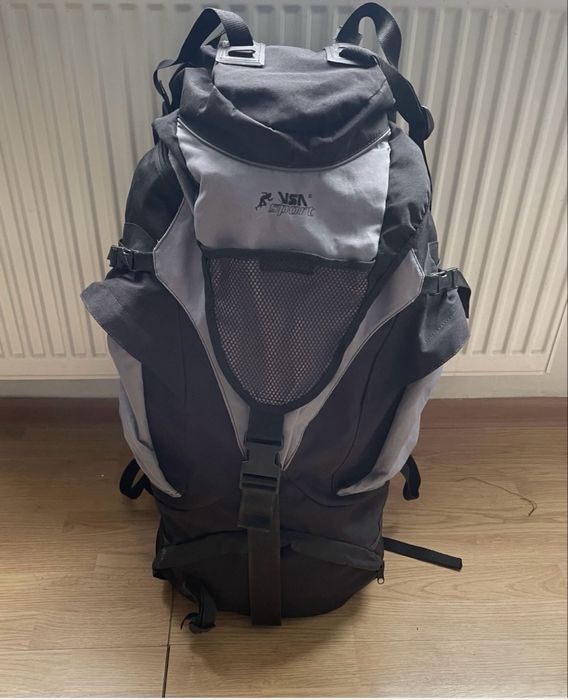 Rucsac de munte VSA 60 L gri negru