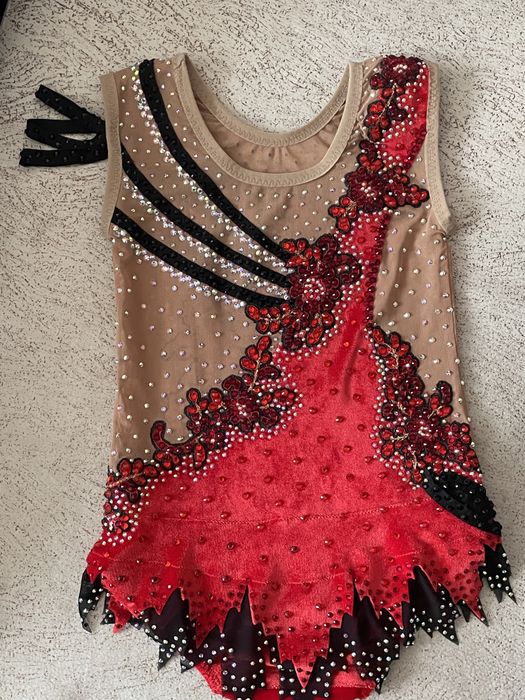 Продам купальник для гимнастики!