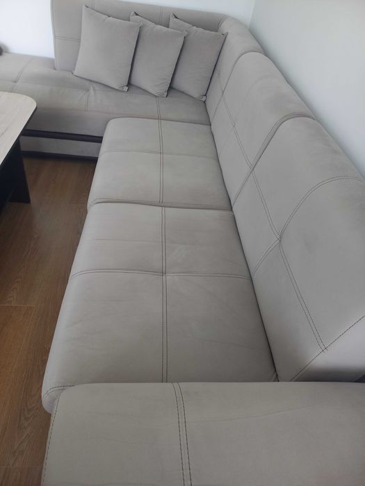 Ъглов холен диван