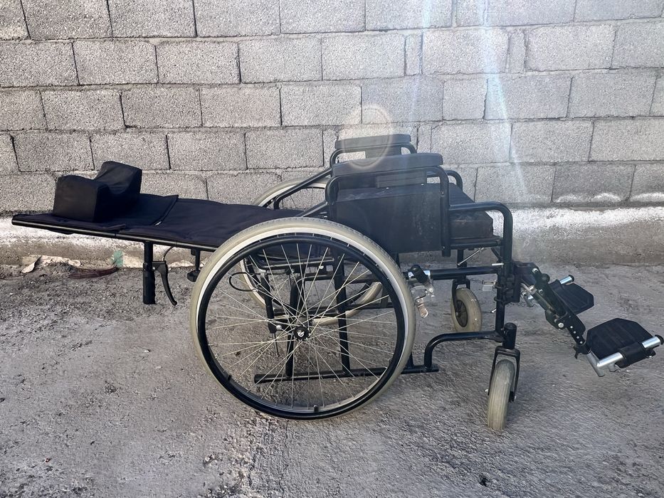 Инвалидный коляска
