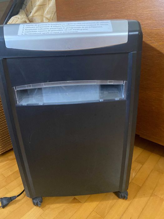 Distrugator de documente Dahle PaperSAFE 22114