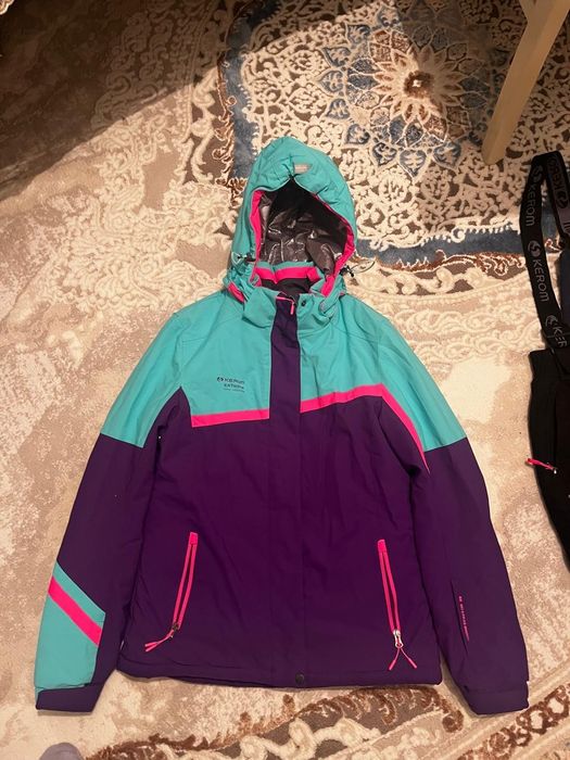 Продам лыжный костюм