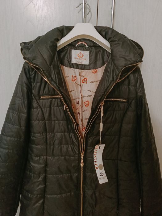 Продам куртку подрастковую.