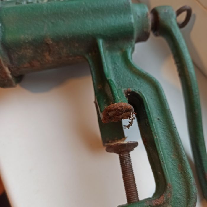 Masina de tocat carne Nr. 8 made in Romania