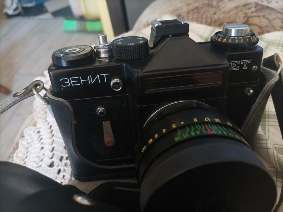 Фотоапарат зенит много малко използван