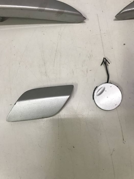 Grila grile capac capace spalatoare far bara spoiler fata Opel Astra H