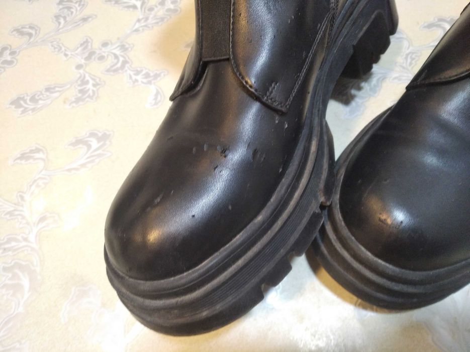 Ботинки, сапоги (35).