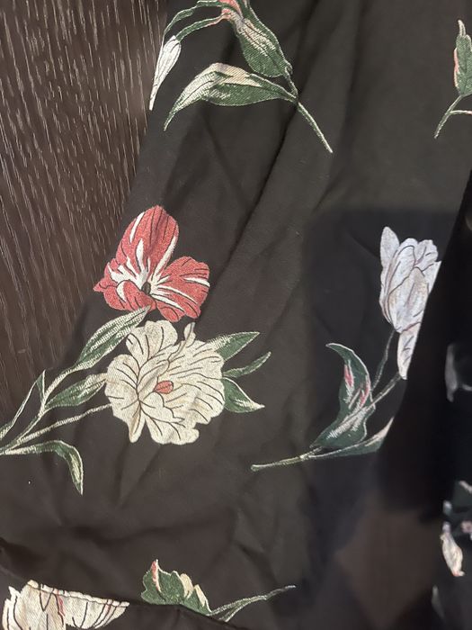 Нова рокля L размер