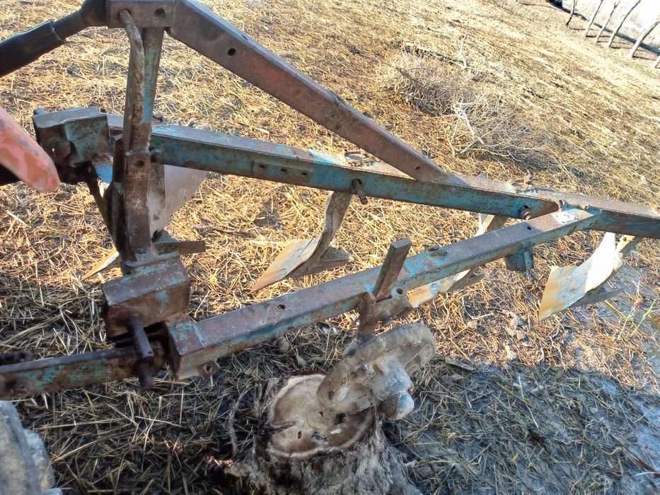 Пулуқ Униаерсол.