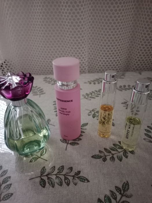 Продам духи разные