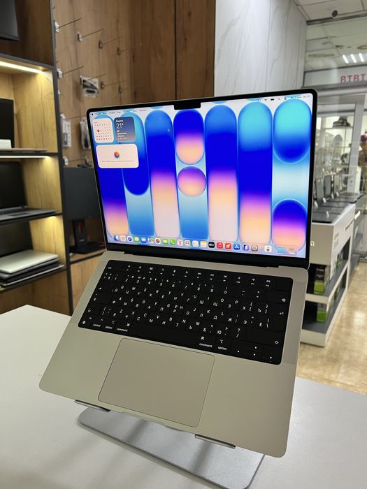 Apple M4 Pro | Полный комплект АКБ 98%