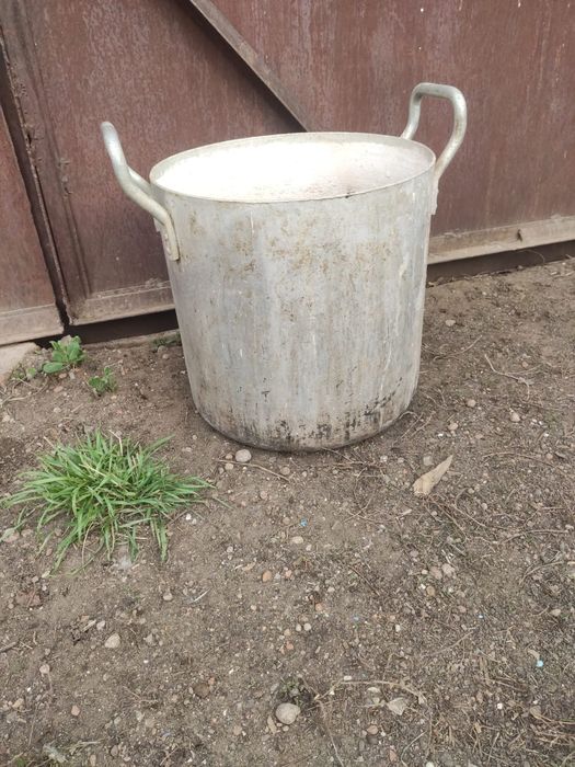 Бочка алюминиевая.