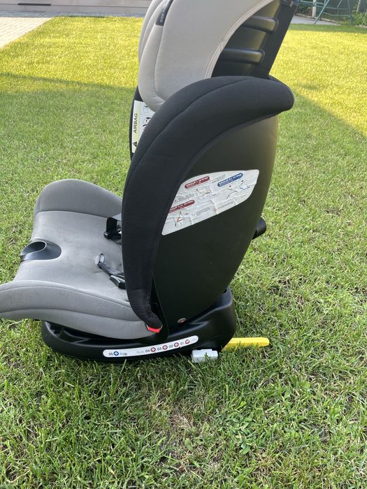 Scaun de copil cu isofix