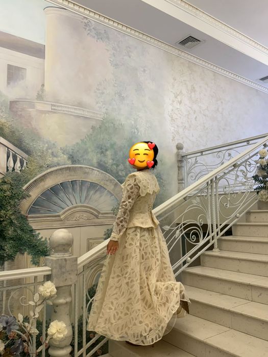 Продам вечерние платья