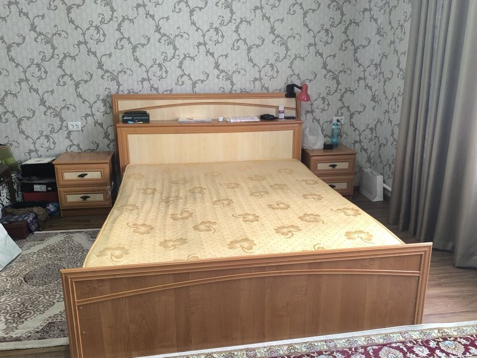 Спальный гарнитур
