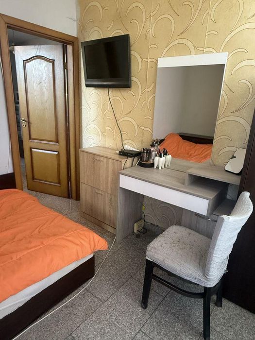 Дава се под наем Тристаен апартамент в София, Павлово - 60 кв.м за 715 € - Снимка #3