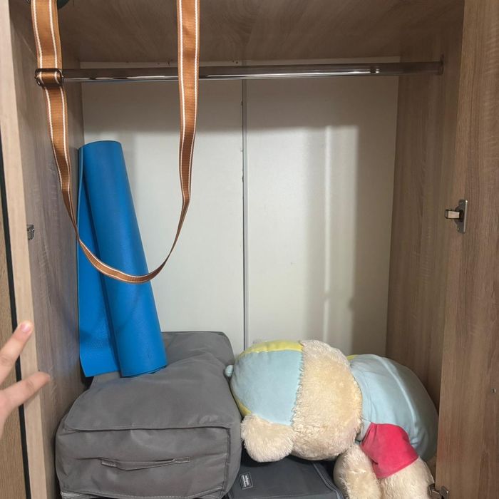 Шкаф с зеркалом бесплатно