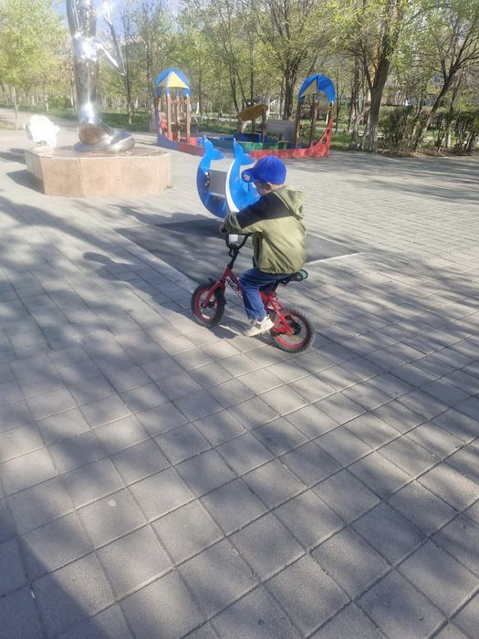 Детский велосипед