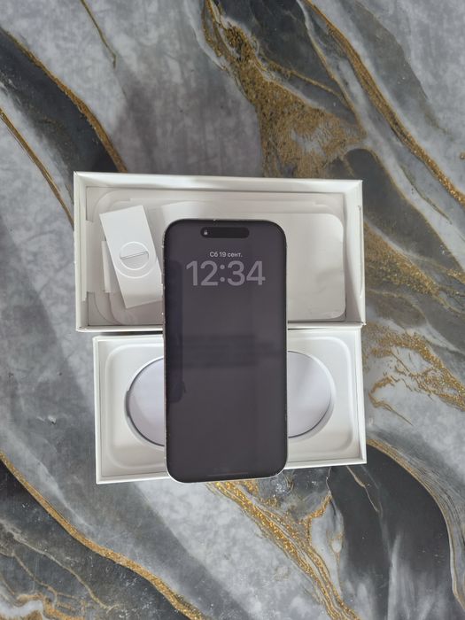 Iphone 16 pro, в идеальном состоянии
