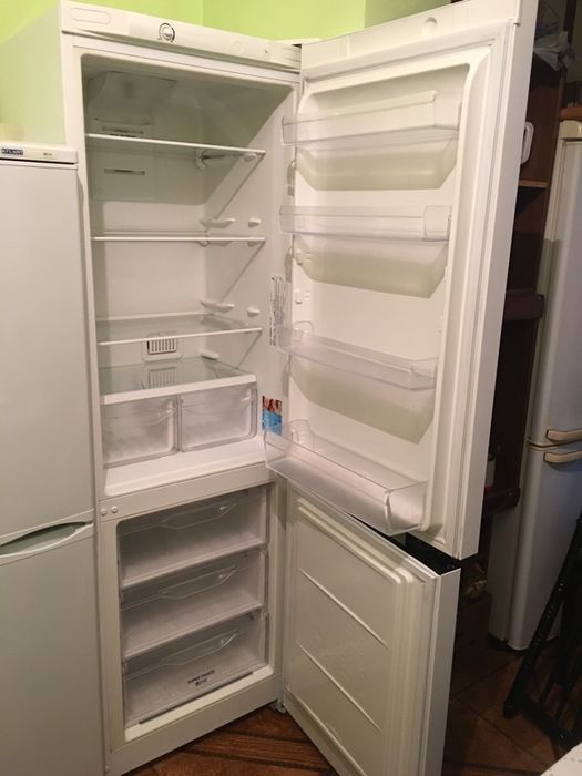 Продается холодильник