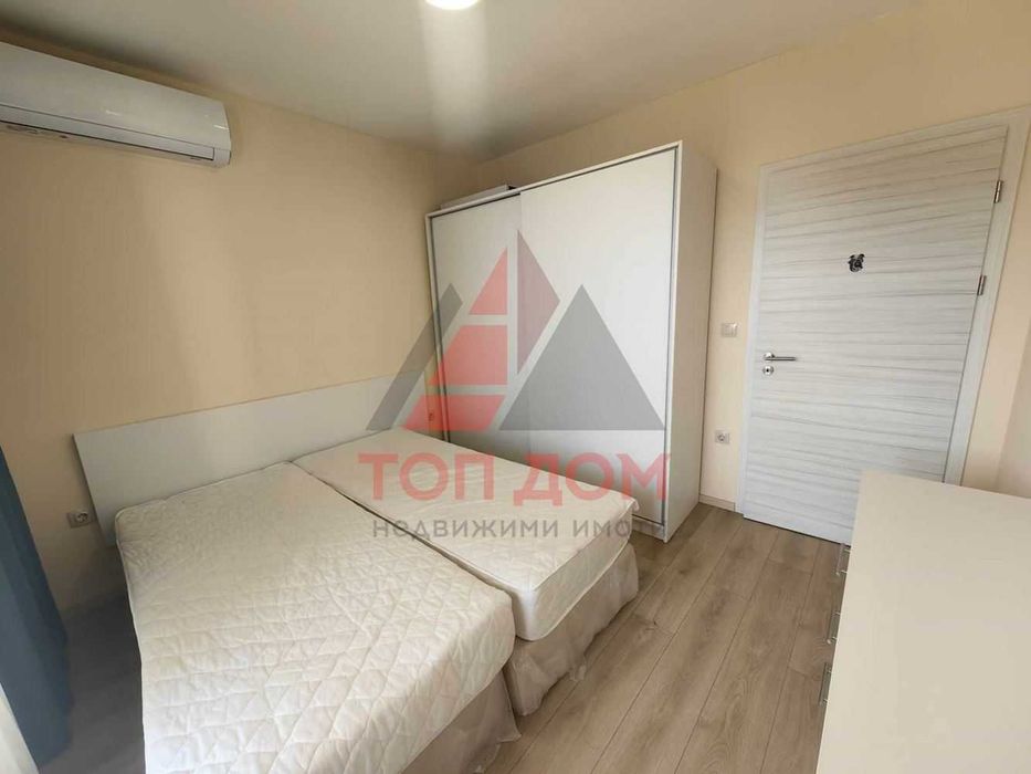 Продава се Двустаен апартамент в Варна, Аспарухово - 72 кв.м за 2292 €/кв.м - Снимка #2