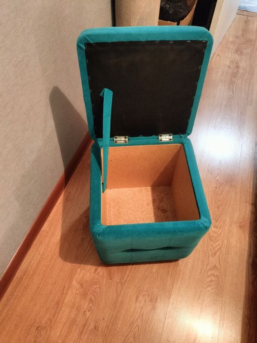 Продам мягкий пуфик