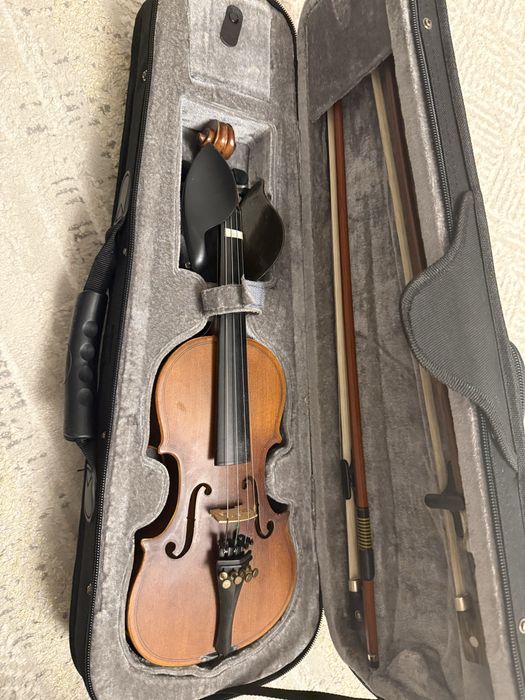 Продам скрипку б/у