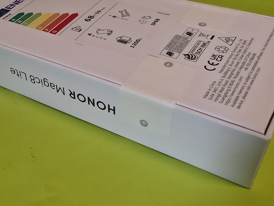 ЗАПЕЧАТАН 512GB Honor Magic 8 lite 5G Yettel Гаранция 2029г. Black