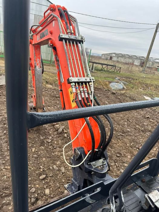 Vând miniexcavator kubota 1 ,6tone6