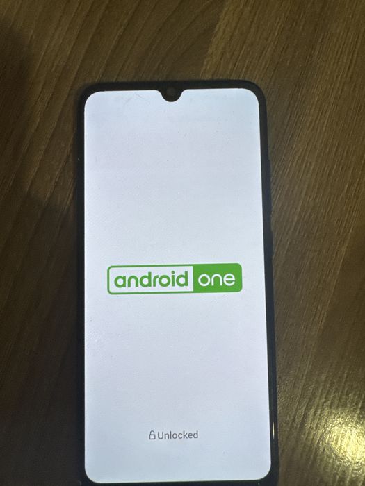 Продам xiaomi mi a3
