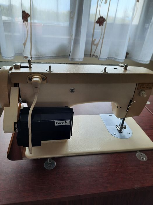 Шевна машина Чайка, желязна