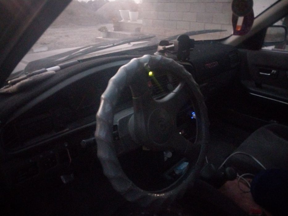 Срочно продам Мазду !