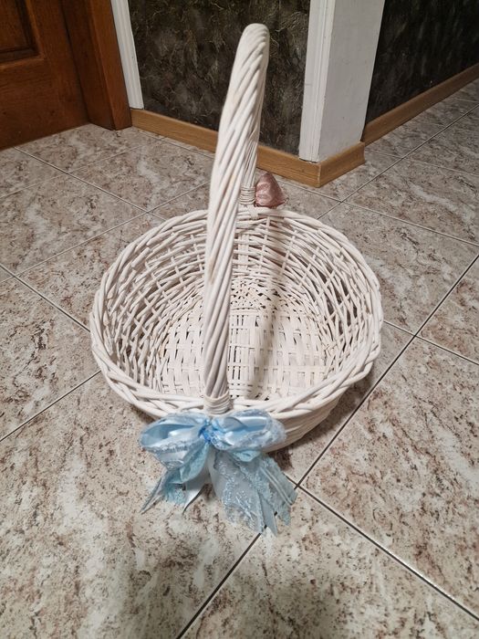 Кошница подходяща за кръщене