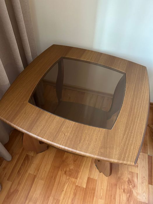 Столик журнальный